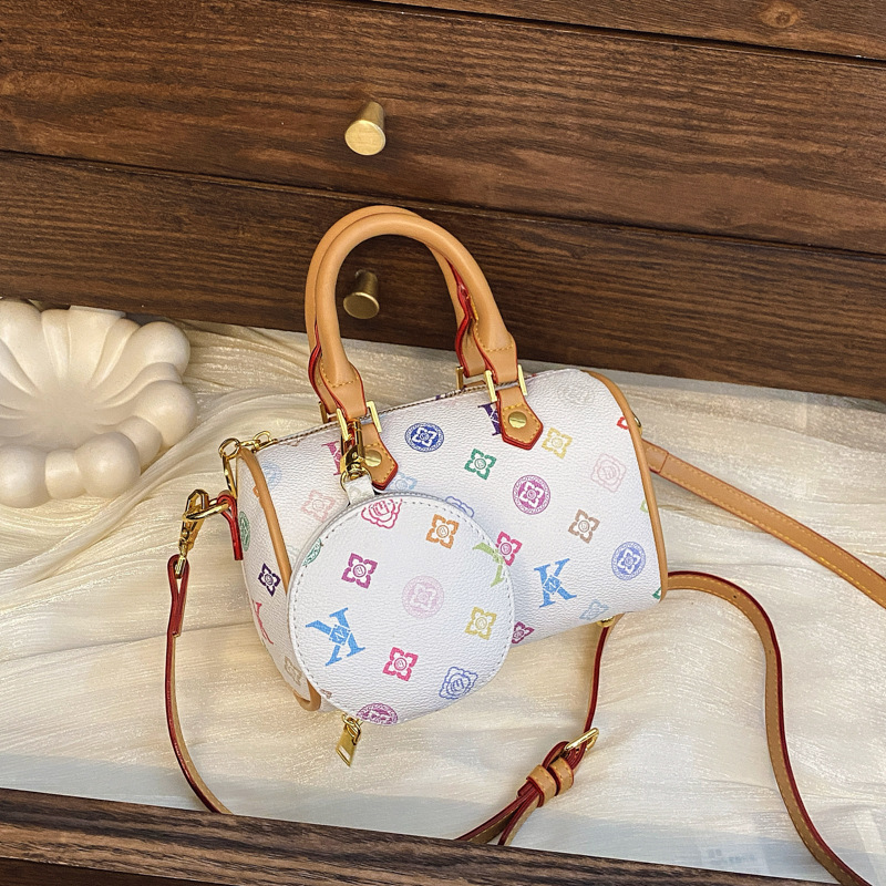 hot new Free shipping designer bag Fashionable bag casual women bag large capacity bucket bag shoulder bag diagonal cross bag perfect for daily use