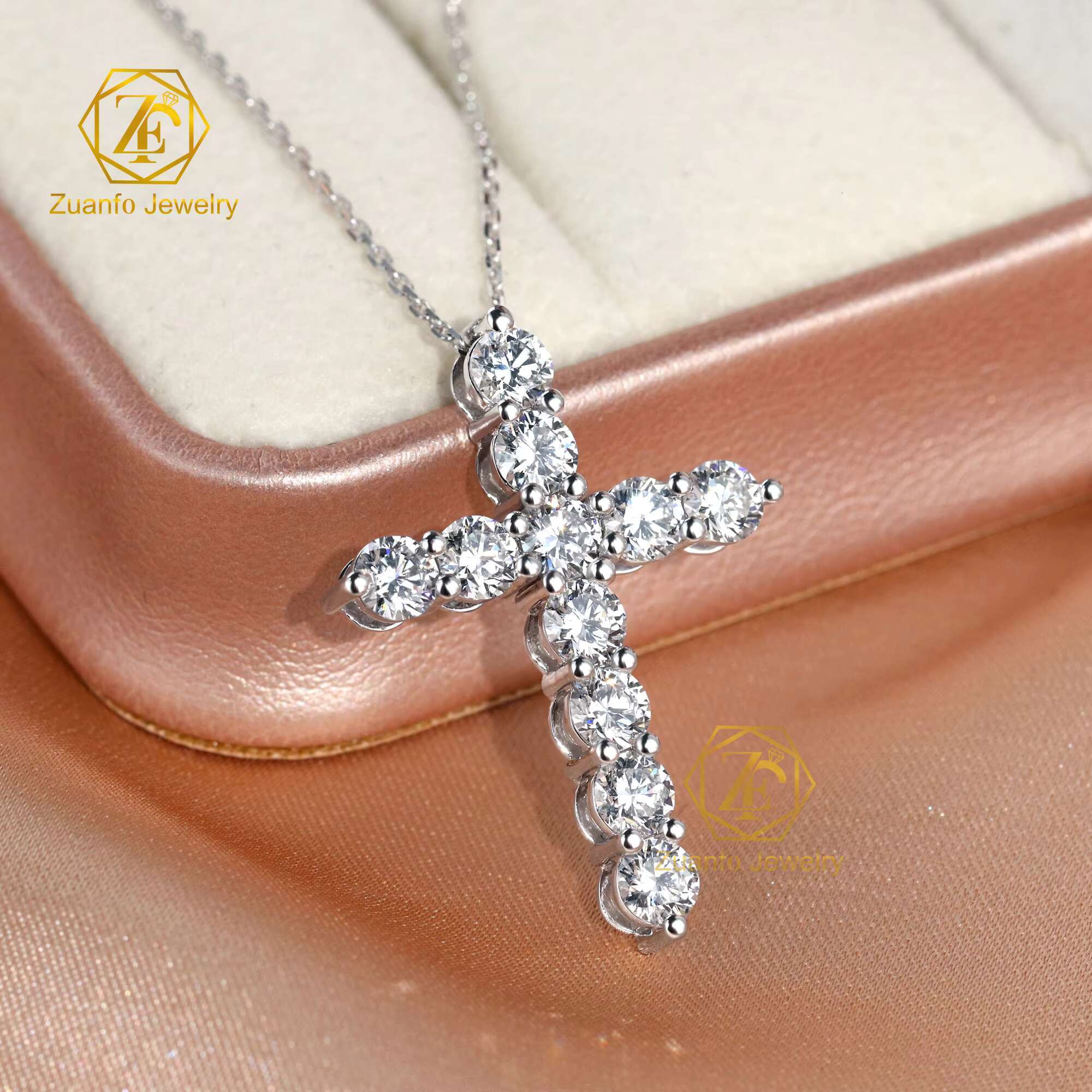 Fashion VS1 D Color 4mm Lab Created Diamond Jewelry Anniversary 9k 14k 18k Gold Diamond Necklace CVD HPHT Diamond Cross Pendant