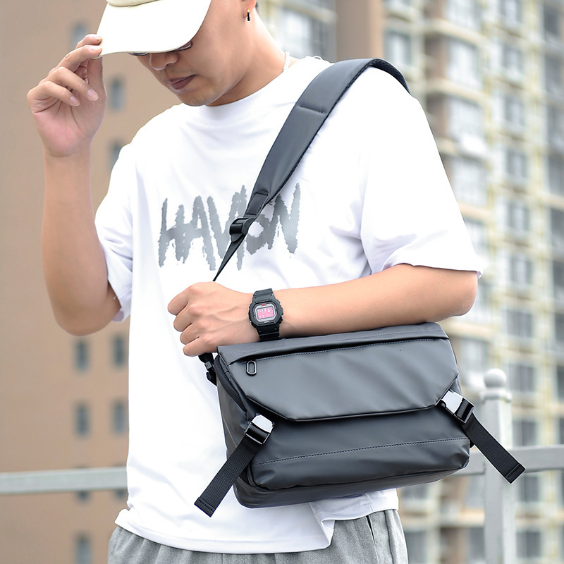 New men s shoulder bag fashionable backpack waterproof outdoor handbag designer bag storage bag women s trend trend crossbody bag