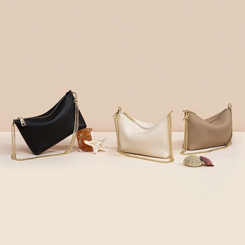 Luxury designer's high-end small square-headed cowhide shoulder bag