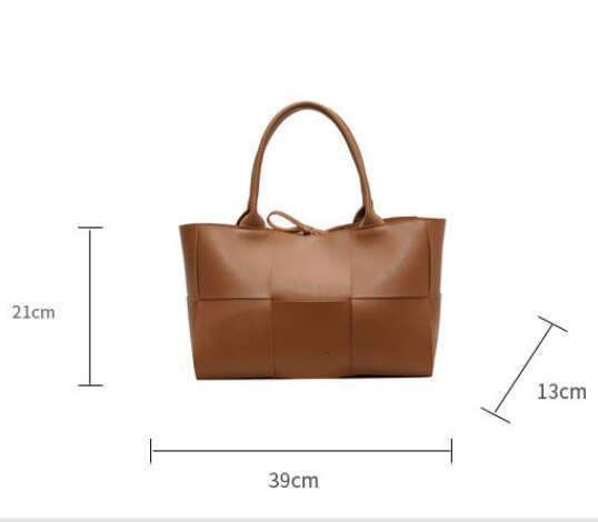 Designer bag Fashionable Women's Large Capacity Crossbody Tote Bag - Contemporary Woven Handbag