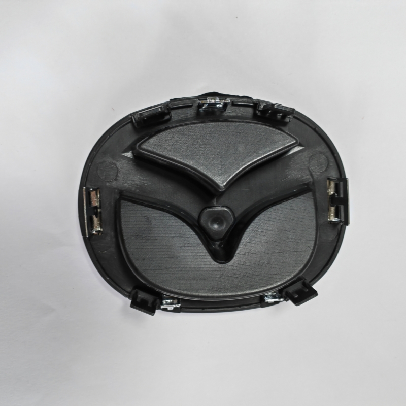 Utor28 Car Accessories 50-716 Mascot Badge Emblem Ornament Body Parts Front Bumper Grille Symbol With Bracket For Mazda 3 Axela 2016-2018 BN