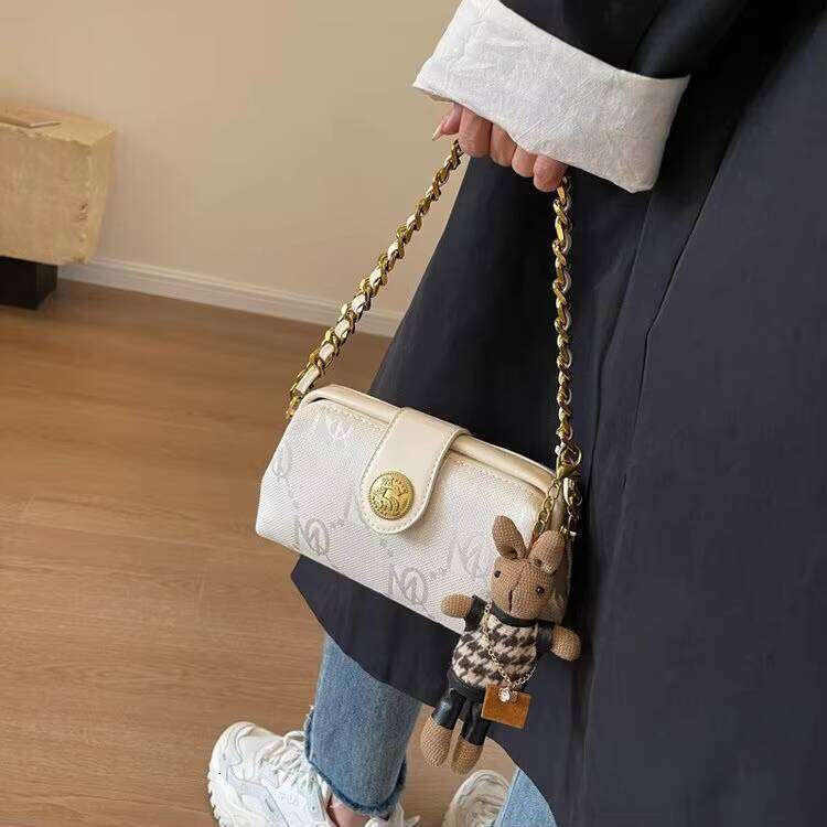 DHgargets Summer Hot Sales New Women's Retro Woven Fabric Armpit Long Strap Single Shoulder Crossbody Bag