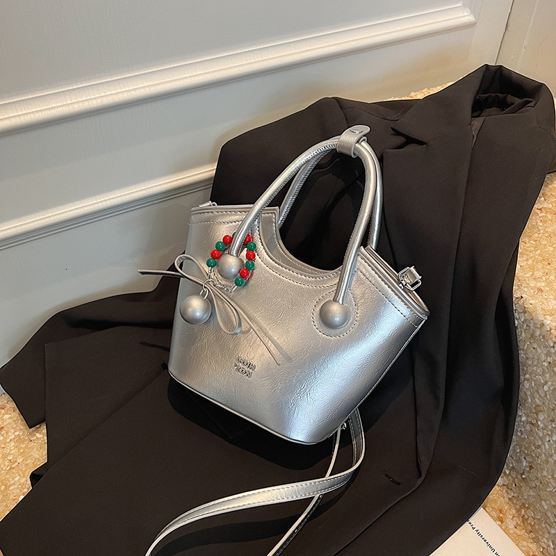 Free shipping designer High-Quality Textured Crossbody Bag Handbag Bucket Bag Bridesmaid Gift Wedding Bag Female Bride New Red Wedding Bag