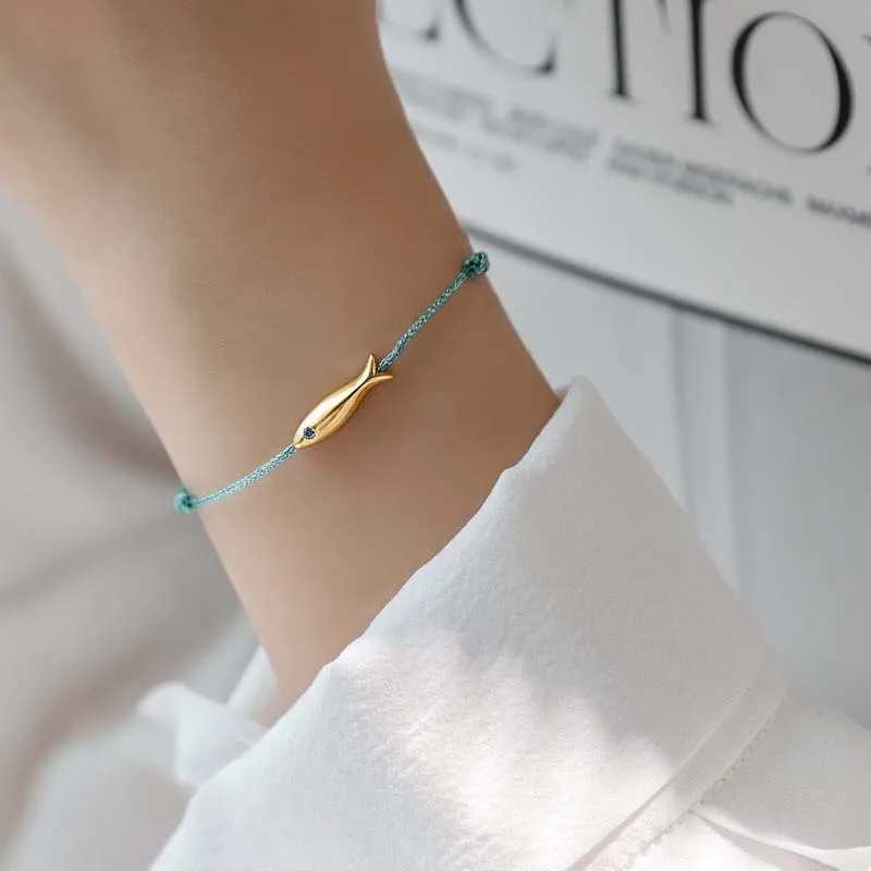 Fashion Cute Blue String Fish Bracelet For Women Bohemian Metal Animal Handmade Red Rope Adjustable Bracelet Jewelry Gifts XJ250707