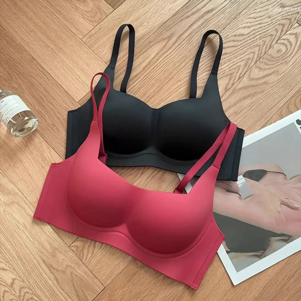 Fashion Shockproof Seamless Bra Underwear Intimates Bralette for Women Anti-sagging Push Up Bra Girl