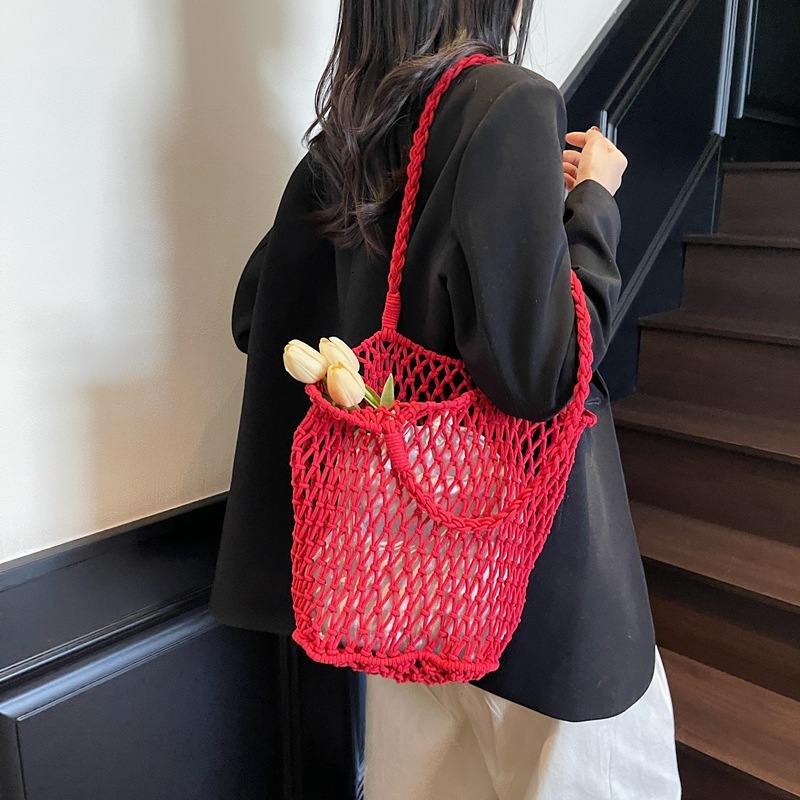 Free shipping designer Summer Beach Vacation Bag for Women 2025 New Handmade Hollow Woven Straw Bag Large Capacity Versatile Shoulder Bag