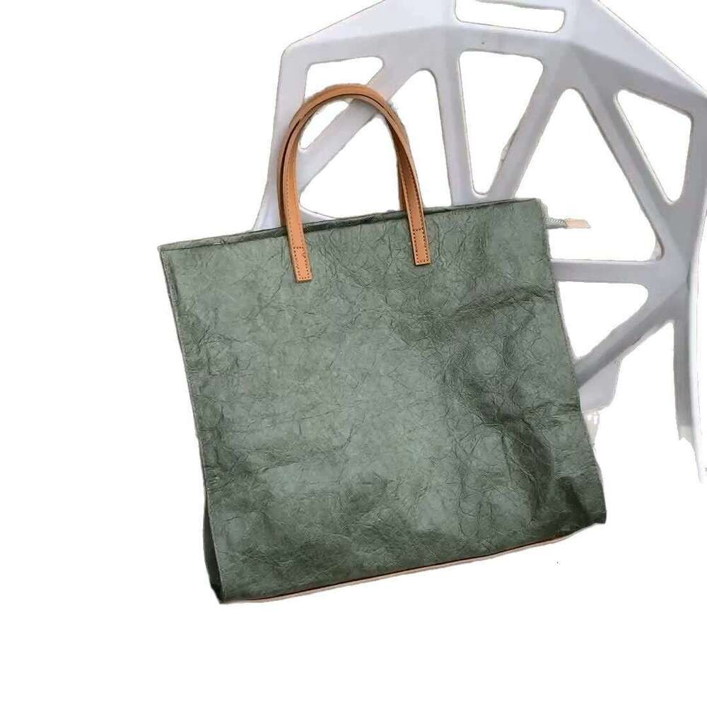 Waterproof shoulder support extra large bag for women 2025 new model kraft paper bag hand-held commuting bag