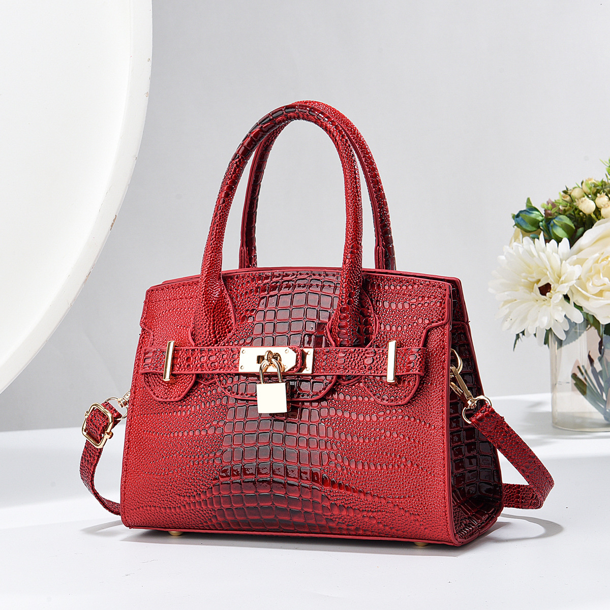 Free shipping designer's new handbag, bright colored leather, stone patterned crocodile patterned handbag, shoulder bag, mother bag, women's