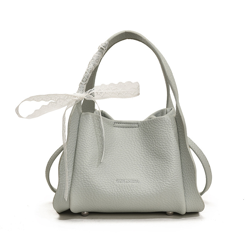 Free shipping designer Handbag Fashion Casual Bucket Bag 2025 Spring New Korean Style Trendy Versatile Shoulder Bag High-end Crossbody Bag