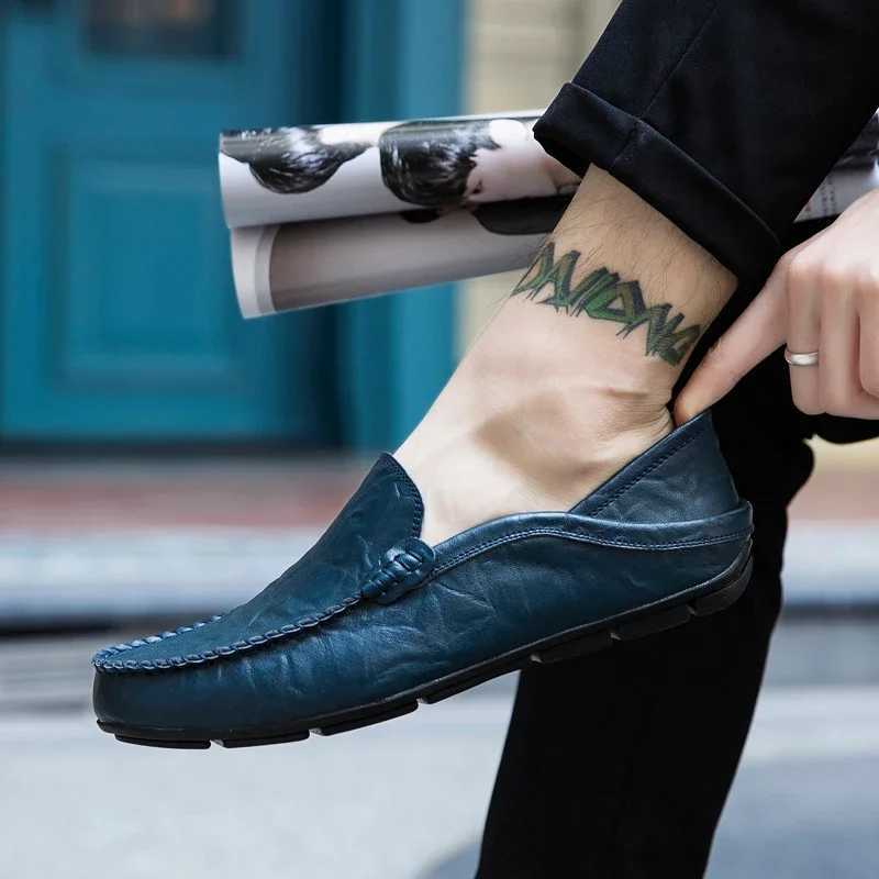 Genuine Leather Men Casual Shoes Luxury Brand Designer Men Loafers Breathable Slip on M Boat Shoes Plus Size 37-47 Y250707