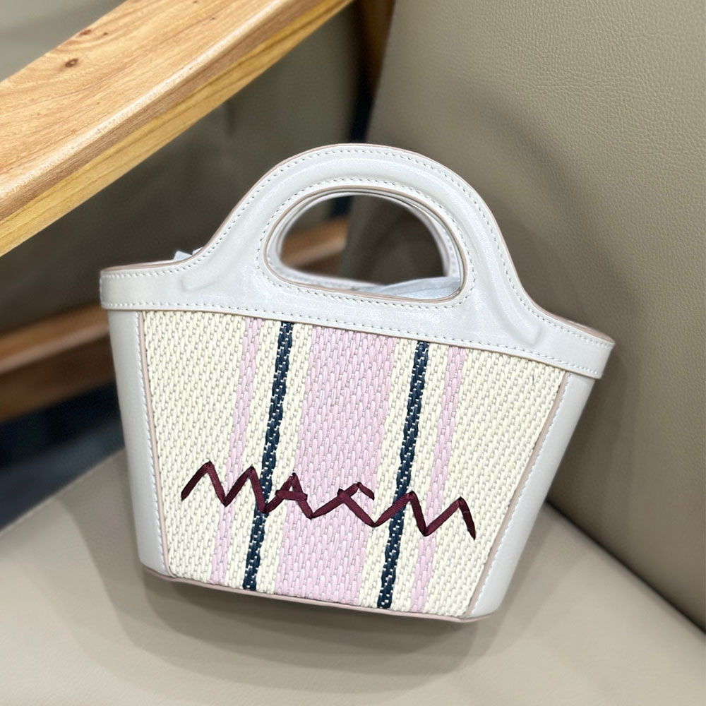 Good Quality designer bag Fashion shoulder bags, vegetable basket, Lafite grass paired with leather material size 22cm