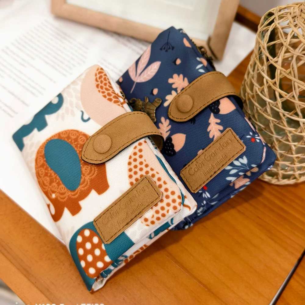 New Hot Selling Wens Wallet Short Hasp Polter Purses For Wen Casual Large Capacity Womens Bag Ladies Coin Card Holders Y250707