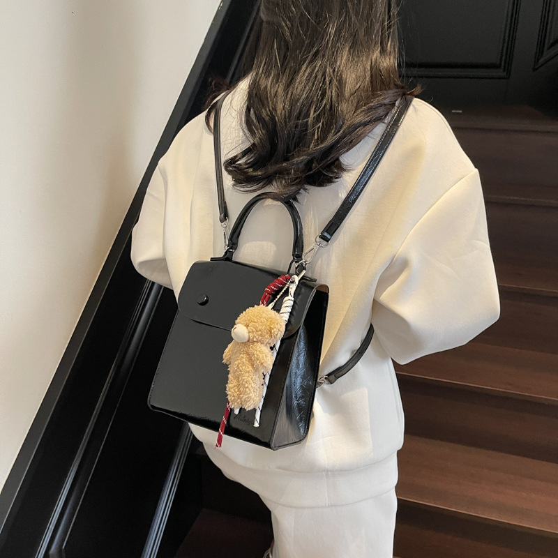 Free shipping designer 2025 New Fashion Versatile Simple High-End Small Square Bag Niche Design Casual Shoulder Bag Crossbody Bag Handbag