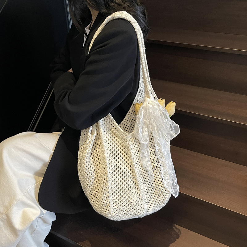 Free shipping designer Korean Style Lazy Large Capacity Hollow Woven Bag for Women 2025 New Summer Beach Casual Shoulder Bag Beach Bag