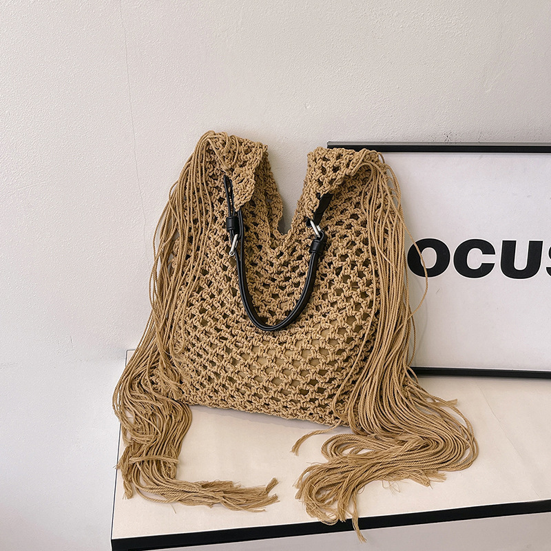Free shipping designer Hand-woven Bag Women 2025 New Trendy Fashion Beach Vacation Shoulder Bag Large Capacity Popular Tote Bag