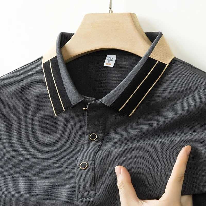 2025 New Mens Business Casual Short Sleeve Shirt Solid Color Polo Shirt Fashionable Breathable Comfortable Versatile Top Y250708 Y250708