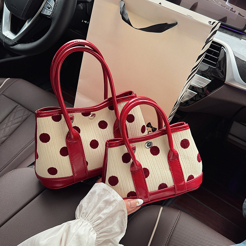 Free shipping designer Spring Summer Polka Dot Handbag for Women 2025 New Trendy Fashion Korean Small Tote Bag Versatile Shoulder Bag Crossbody Bag