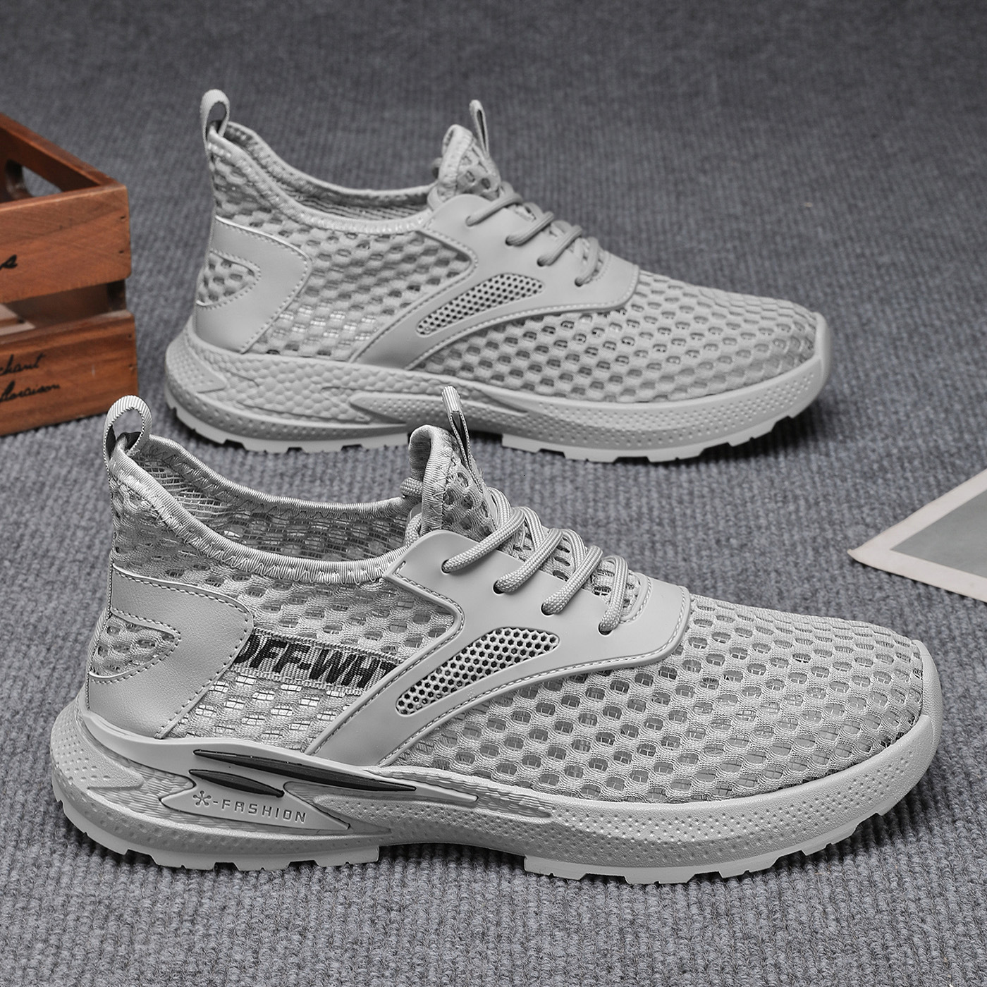 Summer New Breathable Hollow Mesh Men's Trendy Versatile Shoes Sports Casual Dad Sneakers