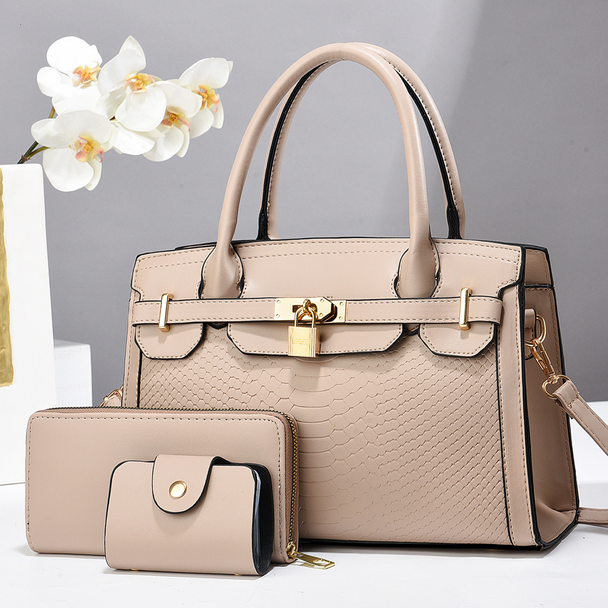 Free Shipping Designer's New Mother And Daughter Bag, Multifunctional, Casual, Crossover, Multi-layer, Fashionable, Simple, Stylish, Large Capaci