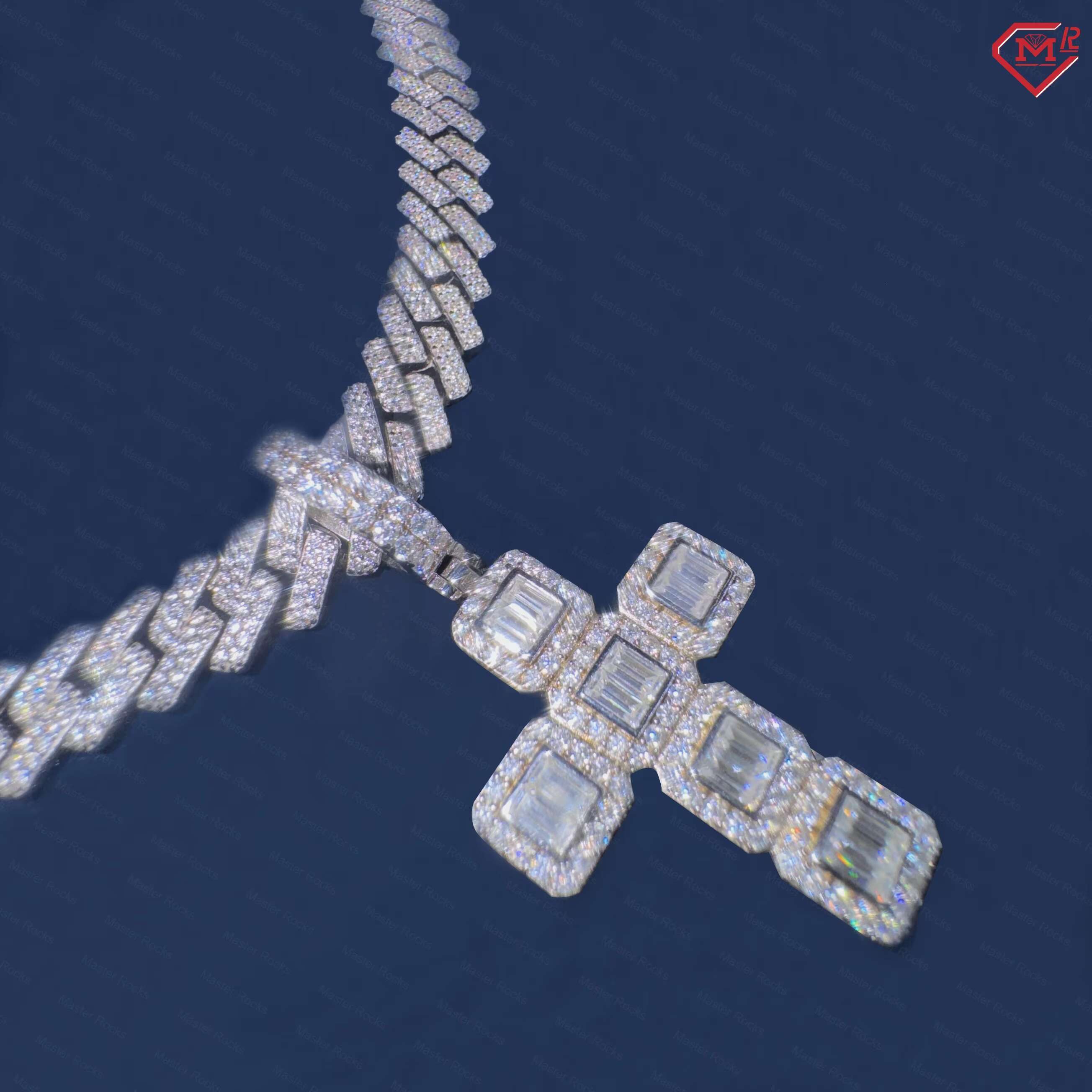 Hip Hop Style Moissanite Pendant Custom Necklace Iced Out Baguette S925 Moissanite Cross Pendant