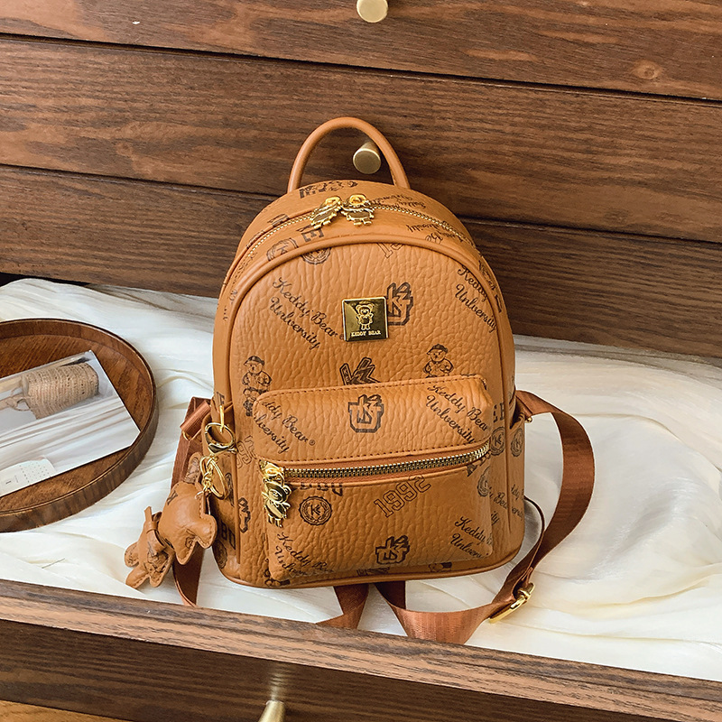 Free shipping designer Versatile High-End Travel Backpack for Women New Fashion Trendy School Bag Student Outing Shopping Handbag Backpack