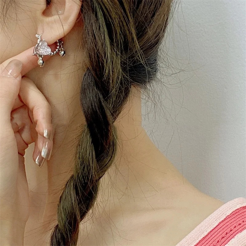 Y2k Pink Crystal Heart-Shaped Rectangular Asymmetrical Ear Buckle Metal Heart-Shaped Pendant Womens Banquet Earrings 250701