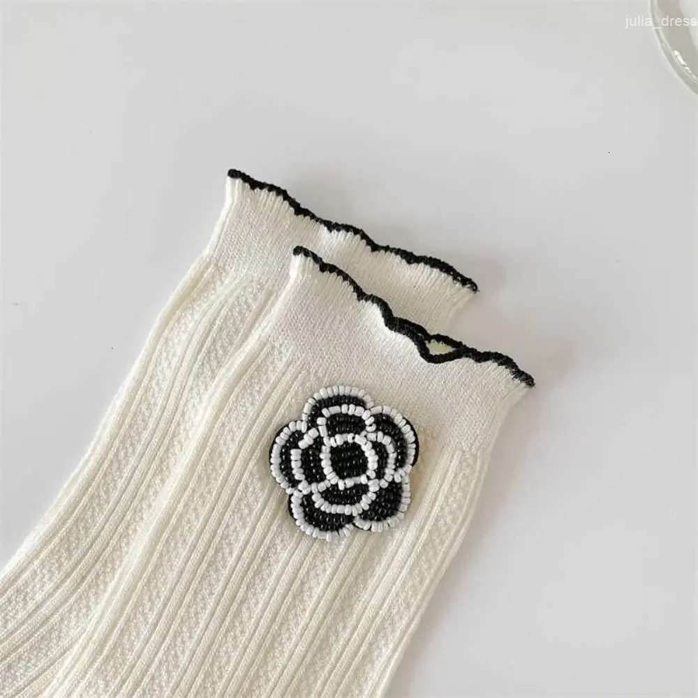 Soft Breathable Flower Frilly Ruffle Trendy Thick Women Camellia Socks Korean Style Socks Middle Tube Cotton Hosiery