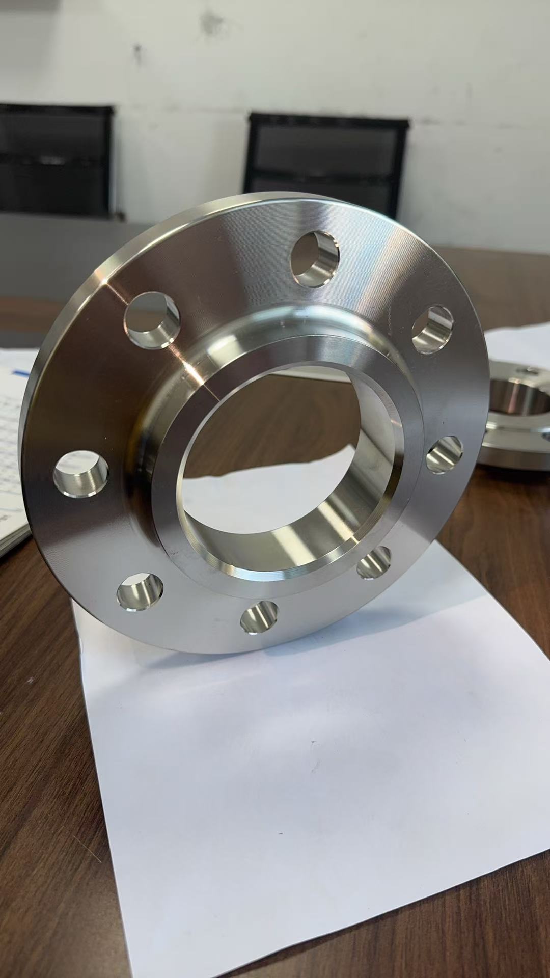 Durable neck welding flange securely installed