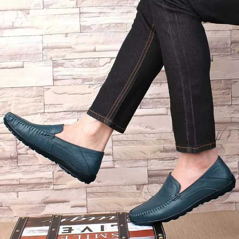 Genuine Leather Men Shoes Casual Luxury Brand Formal Mens Loafers Italian Breathable Slip on M Boat Shoes Plus Size Y250707