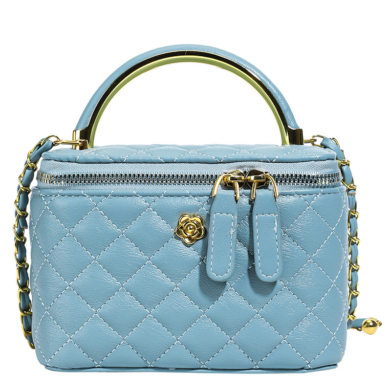 Free shipping designer Spring Summer High-End Niche Crossbody Bag Small Bag for Women 2025 New Fashion Shoulder Bag Phone Bag Quilted Box Bag