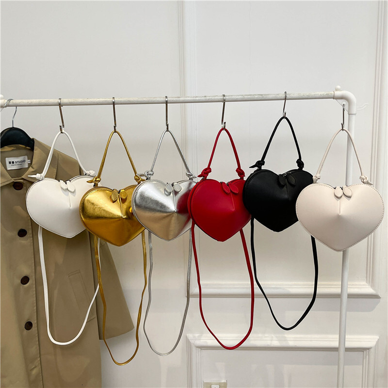Free Shipping Designer New Super Popular Heart-shaped Love Bag Stylish Handbag Solid Color Small Peach Heart Shoulder Crossbody Phone Bag Luxury Women