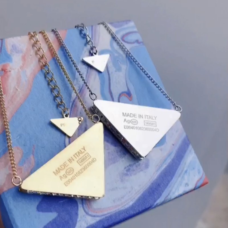 No tarrif original girls diamond triangle P pendant choker necklace 18K Gold Silver 316L stainless steel branded engrave women wedding Jewelry