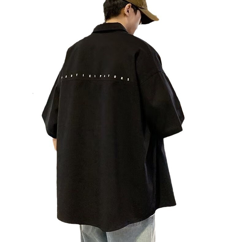 Japanese Style Fresh Men's Loose Button Design Five-sleeve Shirt Designer Short Sleeves Youth Summer Trendy Brand New Short Sleeve Shirt Trend
