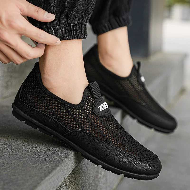 Breathable Hollow out Casual Walking Driving Shoes Lazy Shoes Chaussure Hbre Summer Men Shoes Slip-on Loafers Casual Shoes Y250707