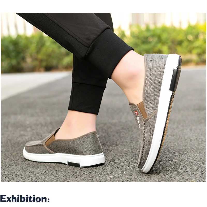 Mens Canvas Shoes with Soft Soles Casual Breathable Comfortable Sliding Sles Mens Cloth Shoes Mens Oxford Sneakers Y250707