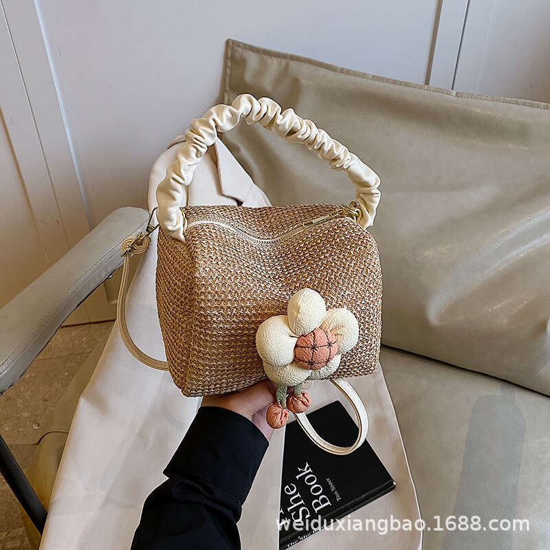 Free shipping designer bag Luxury bag Handwoven for Women 2025 New Trendy Fashion Casual Handbag Single Shoulder Crossbody Bucket Straw Bag