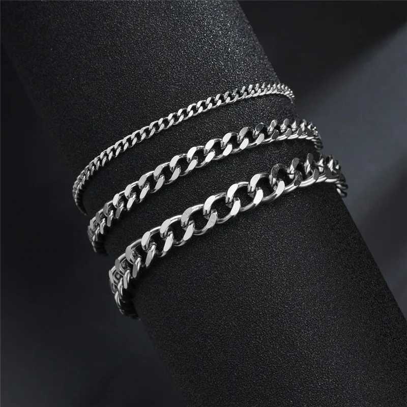 2023 New Fashion Gold Color Stainless Steel Bracelets Bangles Hip Hop Cuban Chain Bracelet for Women Jewelry Gifts XJ250707