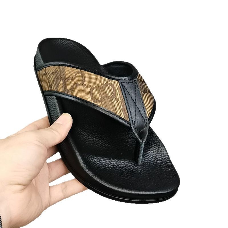 Free shipping 2025 new designer slippers fashionable thick soled casual comfortable slippers size daily outdoor wear for men