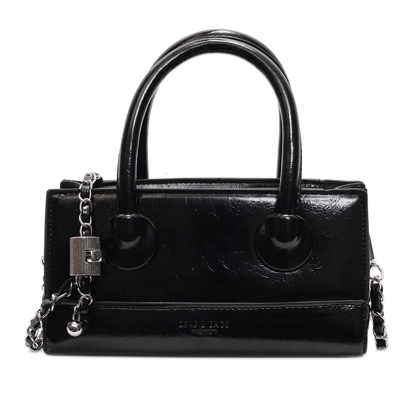 Free shipping designer 2025 New Fashion Versatile Handbag Women Bag High-end Niche Simple Daily Commute Shoulder Bag Crossbody Bag