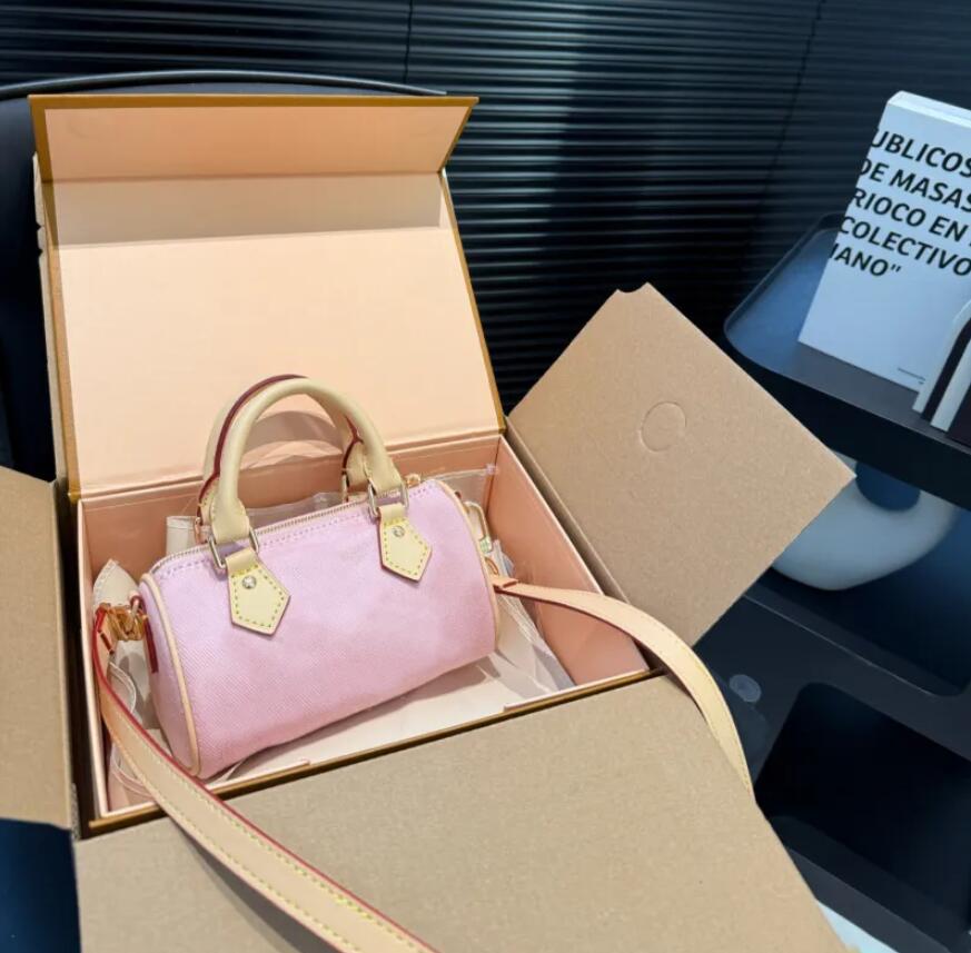 Top Designer bag Women Nano Mini Shoulder bag Lady Denim Crossbody Bags Luxury Leather Classic sac luxe Jean pochette Clutch Handbag Purse 16cm