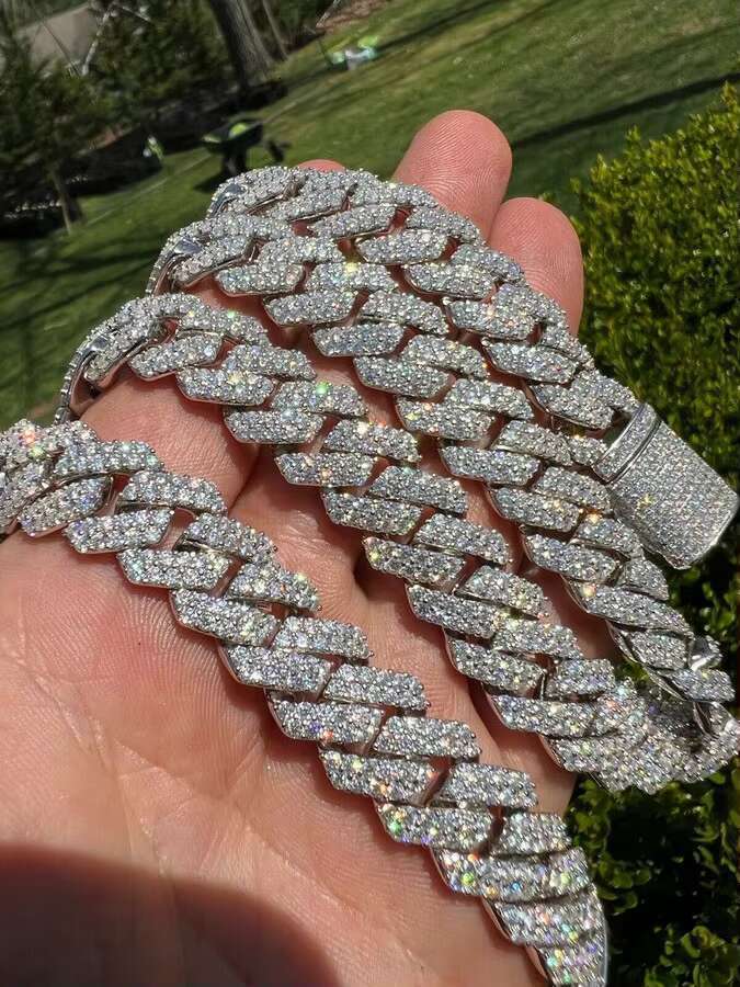 Manufacturer 10mm Moissanite Diamond Prong Cuban Link Chain VVS Pass Diamond Tester 925 Sterling Silver Gold Cuban Link Chain