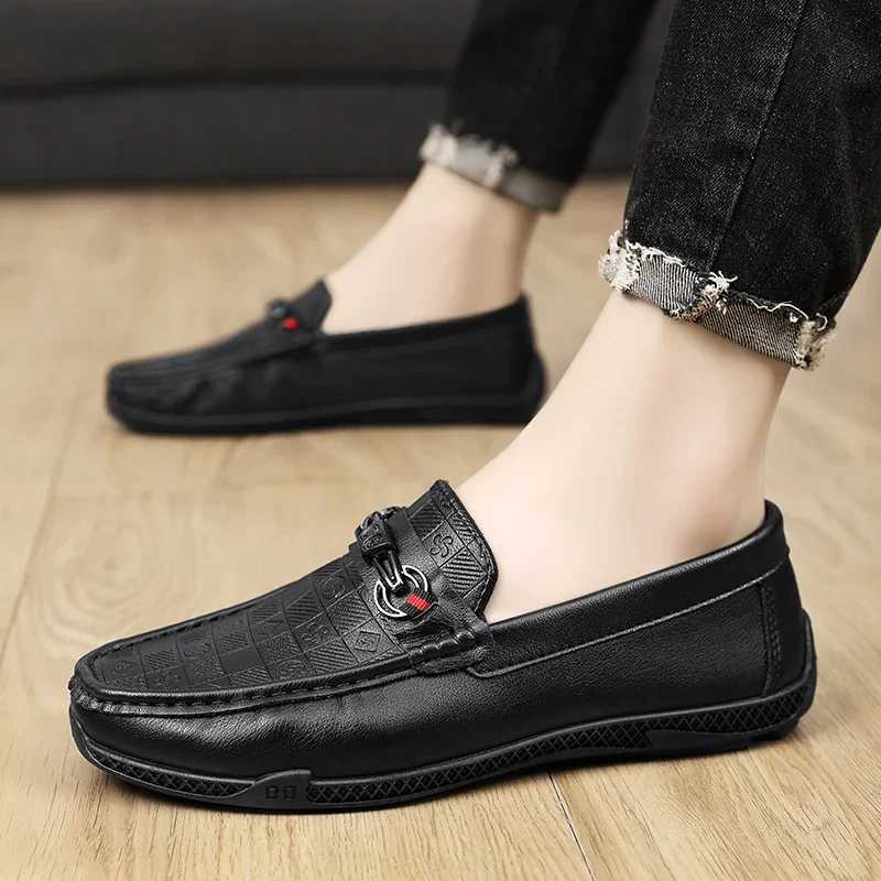 ioni Leather Men Casual Shoes Slip on Formal Loafers Luxury Brand Comfortable Men Italian Soft M Driving Shoes Y250707