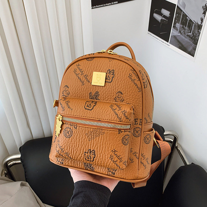 Free shipping designer Versatile High-End Travel Backpack for Women New Fashion Trendy School Bag Student Outing Shopping Handbag Backpack
