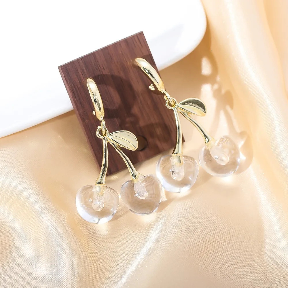 Sweet Cherry Leaf Earrings Summer Red Transparent Cherry Fruit Fashion Dangle Earrings for Women Wedding Party Jewelry Gift 250701