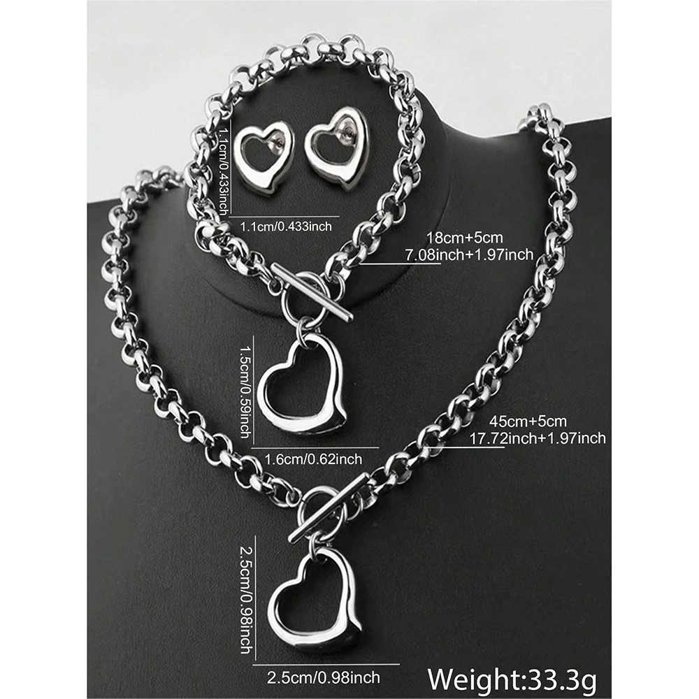 DOTIFI Set INS Exquisite Love Fashion Stainless Steel Bracelet Earrings Necklace Pendant Set Womens Daily Goods Party Favors XJ250707
