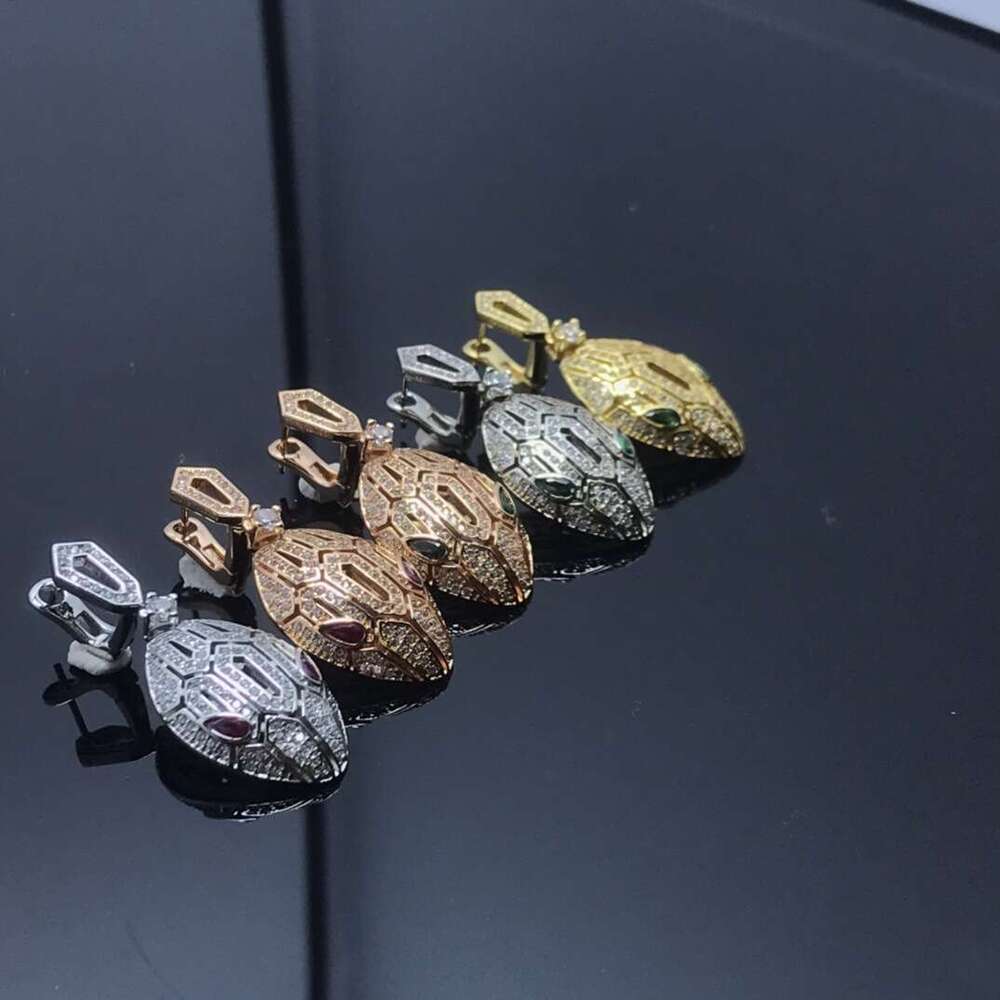 DHcollections New Style Head Full V Gold High Version Elastic Inlaid Dia Snake Series Earrings Ear Studs
