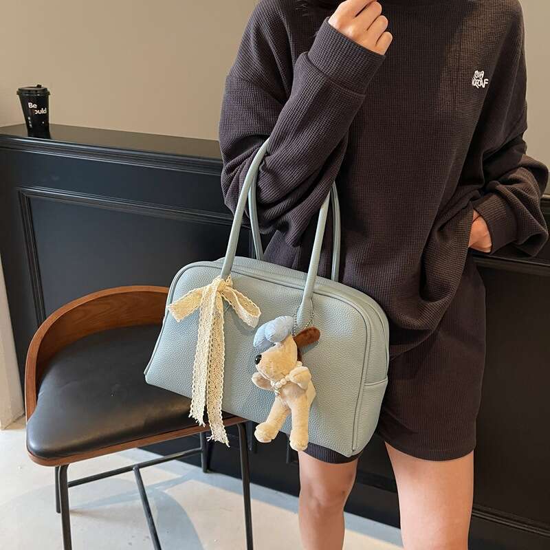 Fashion New Handheld Pillow For Women 2025 New Large Capacity Trendy Bowling Stylish Single Shoulder Underarm Bag