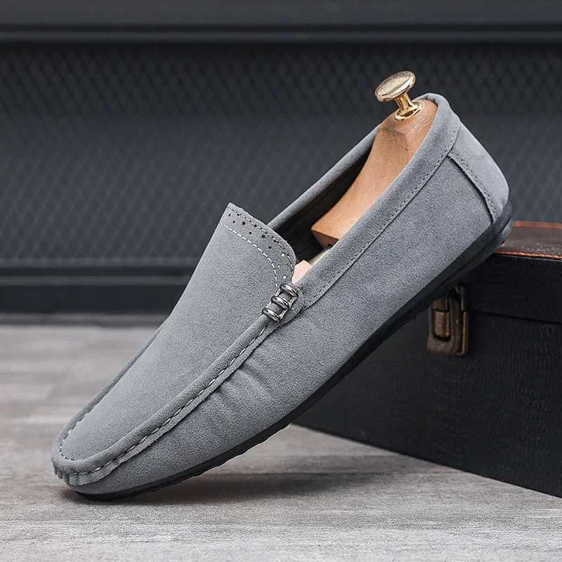 Classic LATV New Mens Lazy Shoes Driving Flat Bott Casual Foreign Trade Single Shoes Mens Rubber Y250707