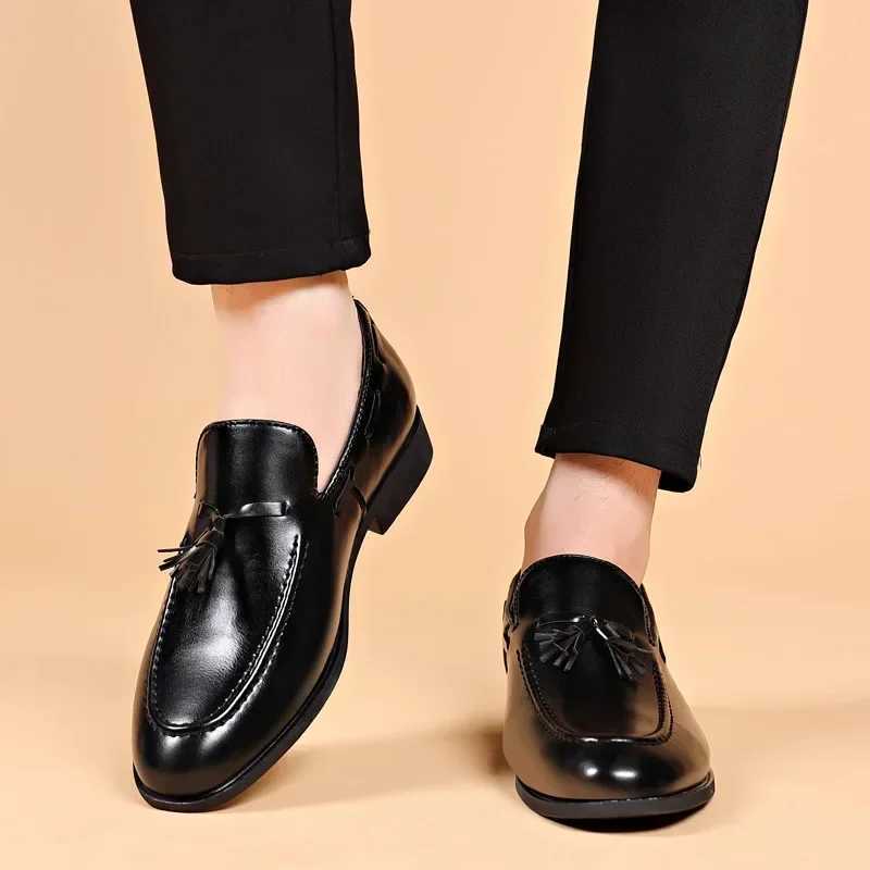Summer Fion Casual Leather Shoes Men Large Size Business Formal Casual Shoes Wedding Lace Up Men Shoes Y250707
